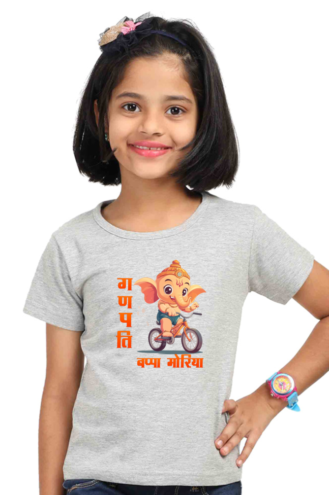 Ganesha Devotion Round Neck Half Sleeve Classic T-Shirts for Girl Vastrdhamm