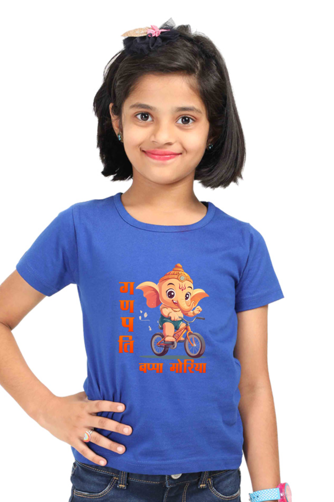 Ganesha Devotion Round Neck Half Sleeve Classic T-Shirts for Girl Vastrdhamm